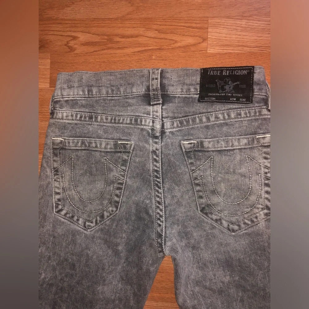True Religion men’s grey